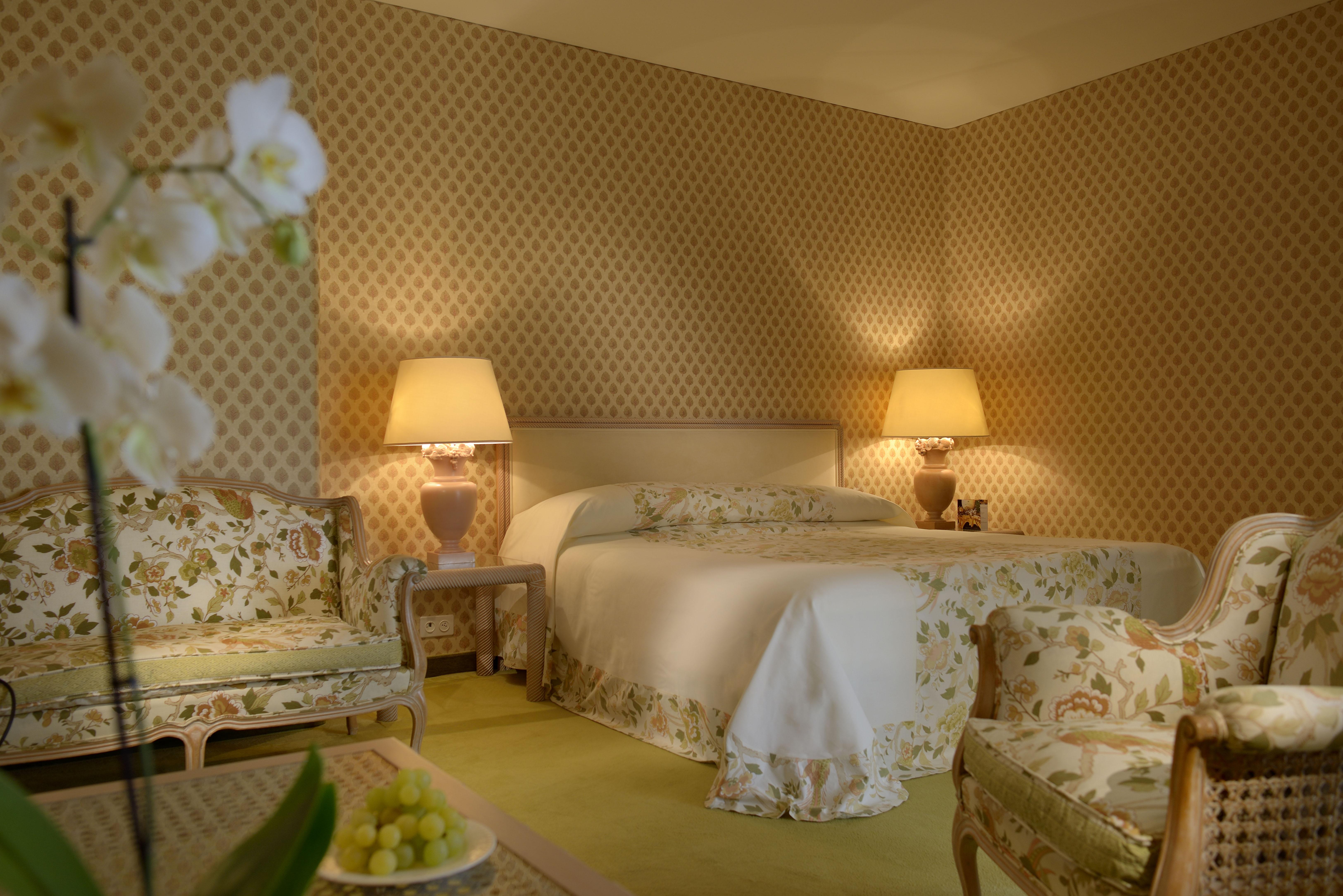 Grand Hotel Villa Castagnola Lugano Kültér fotó A room at the hotel